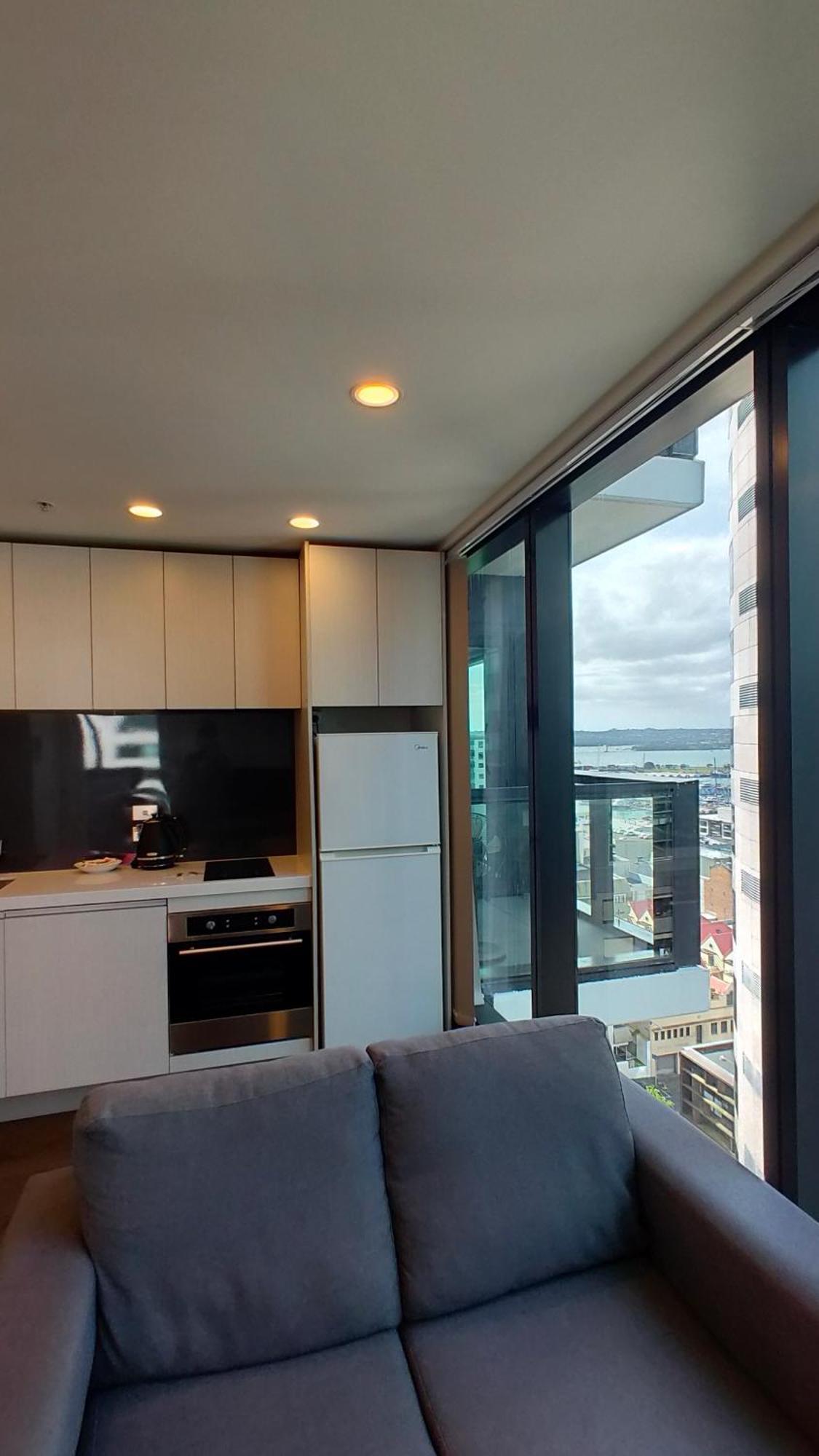 20 Pct Off Sky Stars Park Apartment Auckland Bagian luar foto